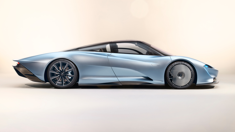 Illustration for article titled The 2019 McLaren Speedtail Has Flexible Carbon Fiber That Bends and It Goes 250 MPH